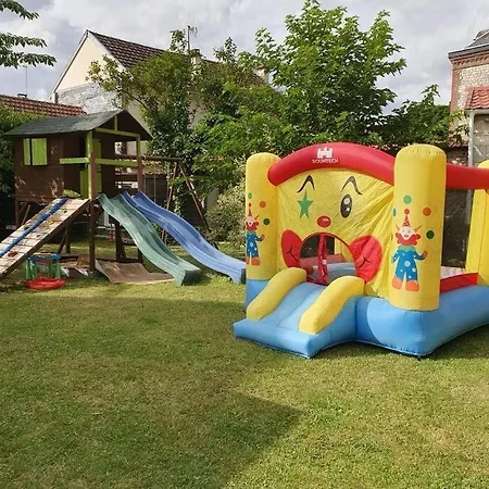 Charmante Maison Au Bord Des Falaises *